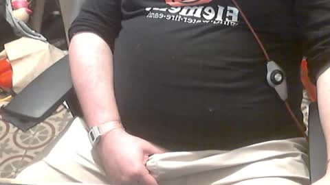 Falco J online show from April 2026 01:43:02 AM