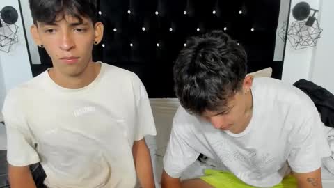 Sebastian Alvarez online show from November 2025 10:48:01 PM