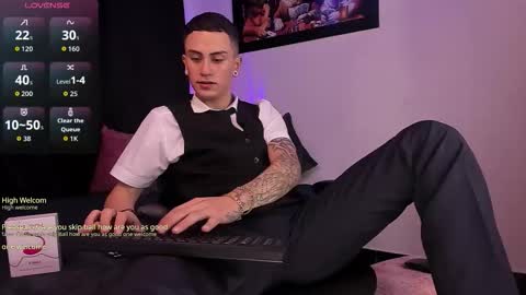 Snapshot of sebas_maverick chatting on September 2025 03:18:02 AM Sebastian online show from September 2025 03:18:02 AM