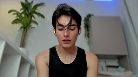 sebastian online show from January 2025 01:38:02 AM