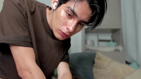 sebastian online show from January 2025 09:23:02 AM