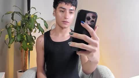 sebastian online show from December 2025 02:11:01 PM