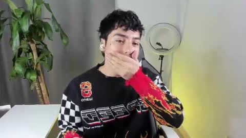 Snapshot of sebas_rosse chatting on February 2026 03:12:01 PM sebastian online show from February 2026 03:12:01 PM