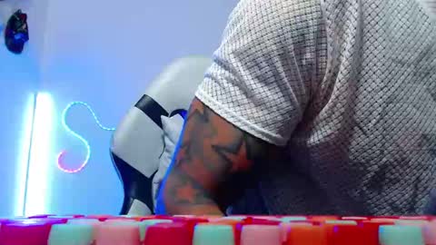 Sebastian online show from September 2025 01:15:01 PM