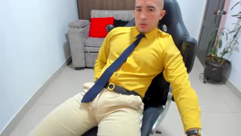 Snapshot of sebastian_oconnor77 chatting on January 2025 03:15:01 PM juan sebastian online show from January 2025 03:15:01 PM