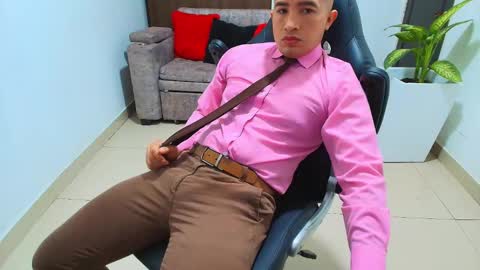 Snapshot of sebastian_oconnor77 chatting on February 2025 12:40:01 PM juan sebastian online show from February 2025 12:40:01 PM