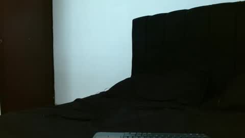 Snapshot of sebastiano_97 chatting on January 2025 03:17:01 AM Sebastiano online show from January 2025 03:17:01 AM