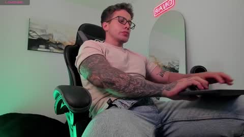 Lucian Sinclair online show from January 2025 12:52:02 AM