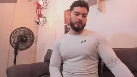 Instagram jeanpaulfit  online show from January 2026 10:56:02 PM