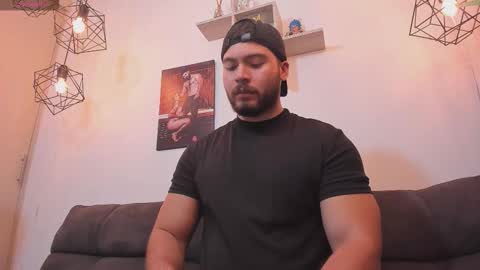 Instagram jeanpaulfit  online show from February 2026 11:31:01 PM