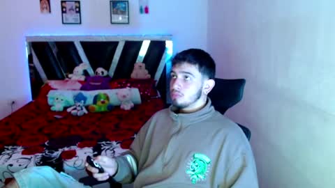 Sebas online show from May 2026 11:23:01 PM