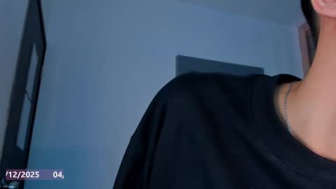 Snapshot of sebax_00 chatting on December 2025 08:28:02 PM Sebastian online show from December 2025 08:28:02 PM