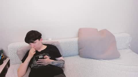 Amanda and  pair in a real life we love each other but can play with you online show from June 2026 05:28:02 PM