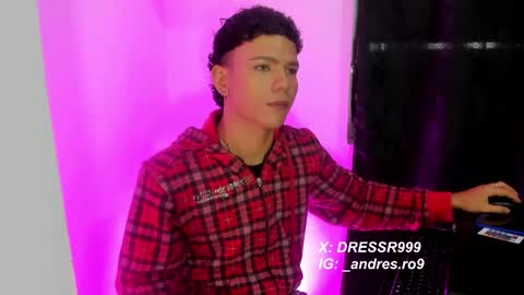 JUSTIN online show from December 2025 12:03:02 PM