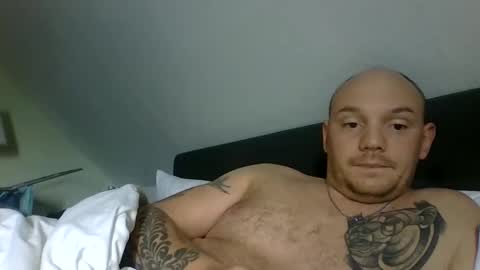 Snapshot of secretcplg chatting on December 2024 09:36:02 AM Simon online show from December 2024 09:36:02 AM