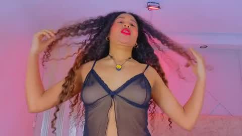 Snapshot of secretestrella chatting on June 2026 03:18:01 AM secretestrell online show from June 2026 03:18:01 AM