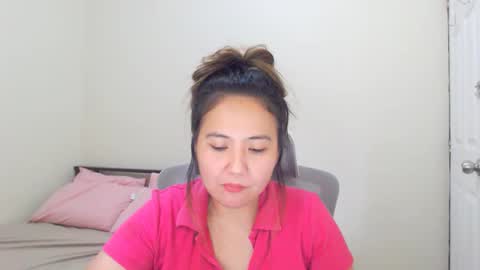 Snapshot of secretlover010101 chatting on February 2025 05:34:01 AM MILAN online show from February 2025 05:34:01 AM