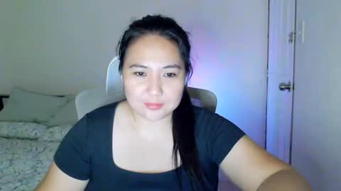 Snapshot of secretlover010101 chatting on February 2026 06:17:01 AM MILAN online show from February 2026 06:17:01 AM