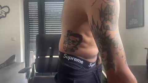secretlust96 online show from August 2026 12:40:01 PM