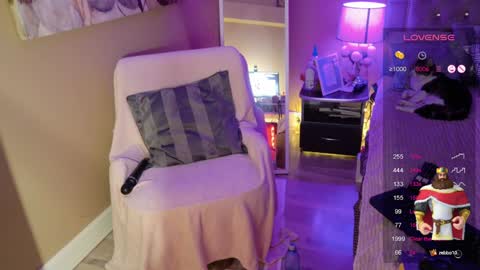 Mariot  Mery for short ..never call me PET NAMES in FREECHAT mom momy baby or sweety  online show from December 2024 04:08:02 PM