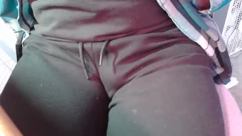 Snapshot of secretrub chatting on December 2024 04:40:01 PM secretrub online show from December 2024 04:40:01 PM