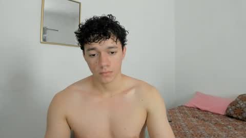 Sebas online show from August 2026 06:32:01 PM