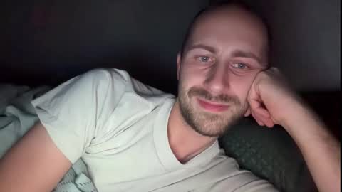 Snapshot of seducemepleae chatting on November 2025 09:25:02 PM seducemepleae online show from November 2025 09:25:02 PM