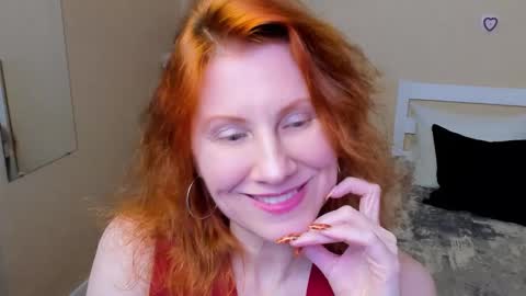 seductive_foxy_ online show from October 2025 03:45:01 AM