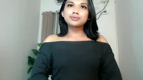 Deluxe online show from June 2026 08:52:02 PM