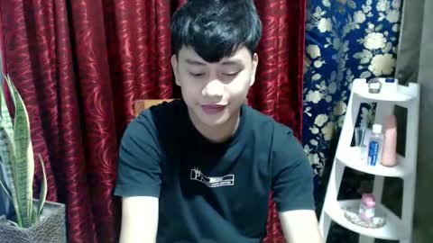 Snapshot of seductivee_bigcock chatting on March 2026 09:36:02 AM John online show from March 2026 09:36:02 AM