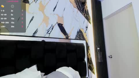 seductivo online show from February 2026 05:38:01 AM