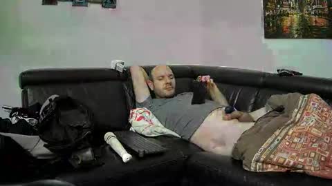 Snapshot of seeebi chatting on December 2024 06:46:01 AM Sebastian online show from December 2024 06:46:01 AM