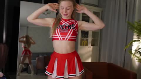 Snapshot of seeunexttime chatting on November 2025 04:11:02 AM Jess online show from November 2025 04:11:02 AM