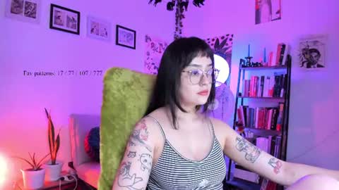 Snapshot of segismunda chatting on June 2026 01:48:01 AM Luciana online show from June 2026 01:48:01 AM