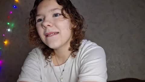 seika_ online show from November 2025 08:40:01 AM