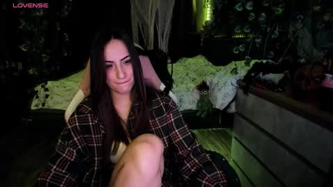 Snapshot of selby_paine chatting on October 2025 09:52:01 PM Selby online show from October 2025 09:52:01 PM