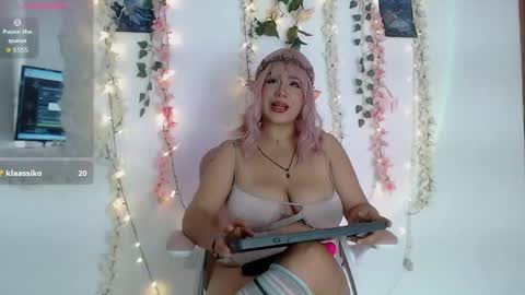 Selen online show from May 2026 07:09:02 PM