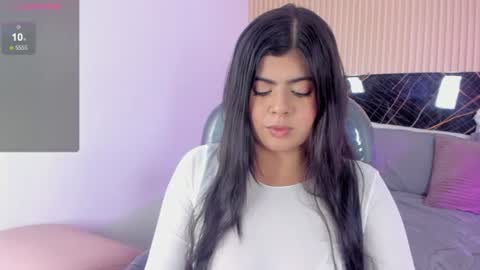 Selena online show from July 2026 03:43:01 AM