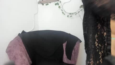 Snapshot of selena_ferreira chatting on November 2025 07:32:02 PM Selena online show from November 2025 07:32:02 PM