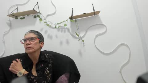 Snapshot of selena_ferreira chatting on November 2025 06:56:02 PM Selena online show from November 2025 06:56:02 PM