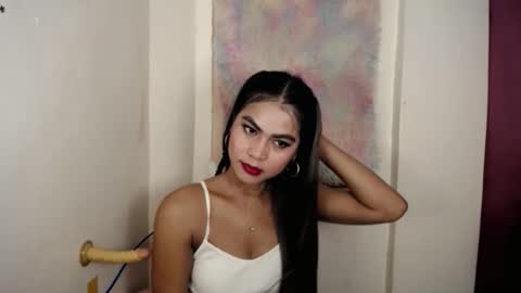 selena_fox2000 online show from April 2026 02:03:01 PM