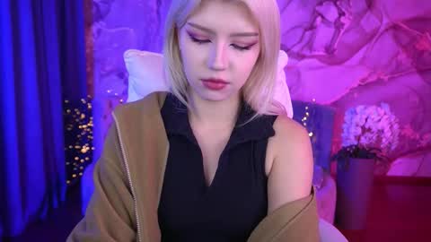 Snapshot of selenairis chatting on October 2025 07:40:02 AM selenairis online show from October 2025 07:40:02 AM