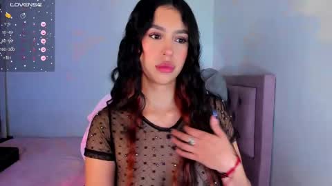 Snapshot of selene_e chatting on January 2025 11:34:02 PM Karol. online show from January 2025 11:34:02 PM