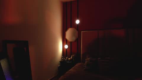 Snapshot of selene_e chatting on September 2025 08:54:01 PM Karol. online show from September 2025 08:54:01 PM