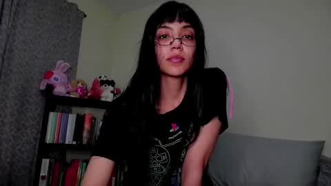 Snapshot of selene_hebe chatting on April 2026 09:10:02 PM selene_hebe online show from April 2026 09:10:02 PM