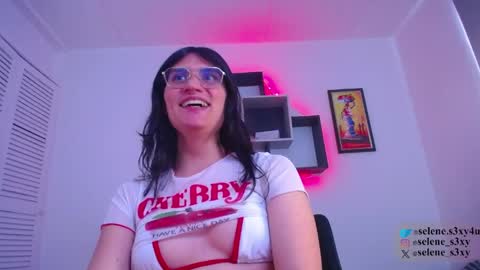 selene_s3xy online show from April 2026 05:02:01 PM