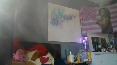 Selene online show from January 2025 04:02:02 PM