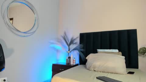 Selene Lujan online show from March 2026 11:46:02 AM