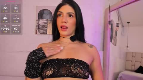 Selene online show from September 2025 11:44:01 AM