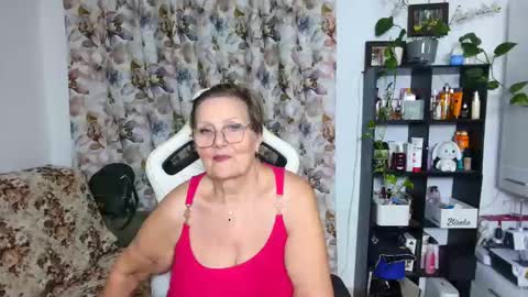 Snapshot of selenna57 chatting on December 2024 01:39:02 AM Selenna online show from December 2024 01:39:02 AM